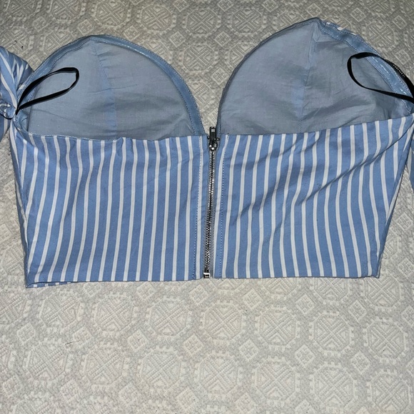 Forever 21 Blue and white strapless off the shoulder crop top shirt - Picture 3 of 3